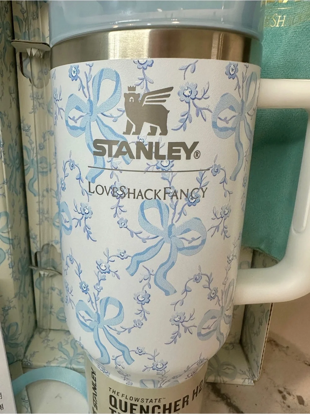 Stanley White and Light Blue Ribbon-Print Quencher Tumbler - Picture 2 of 7